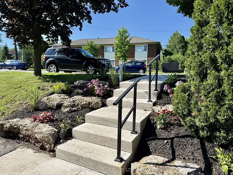 7 Riverview Blvd #101 — Photo 31