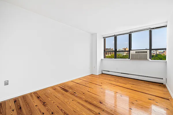 Sold by Compass | media 10