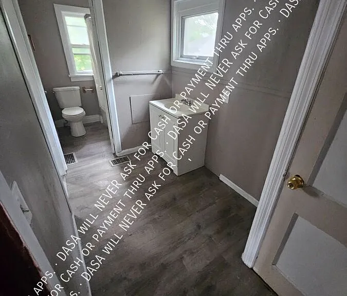 72 Avis St #LOWER — Photo 7