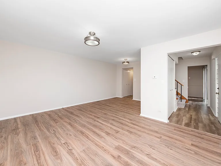 7346 Country Creek Way #8 — Photo 3