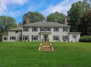 4 Archer Ln, Scotch Plains, NJ 07076