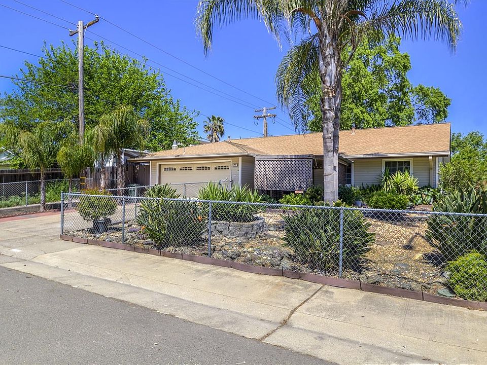 1st image of 3801 Bainbridge Dr