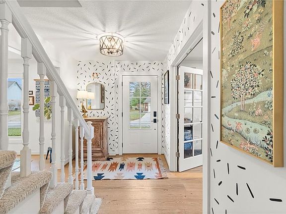 5th image of 12806 Pembroke Cir