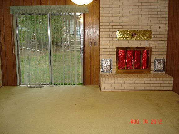 3rd image of 306 N Central St