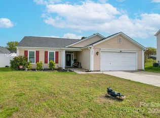 2985 Hillshire Ct, Concord, NC 28027