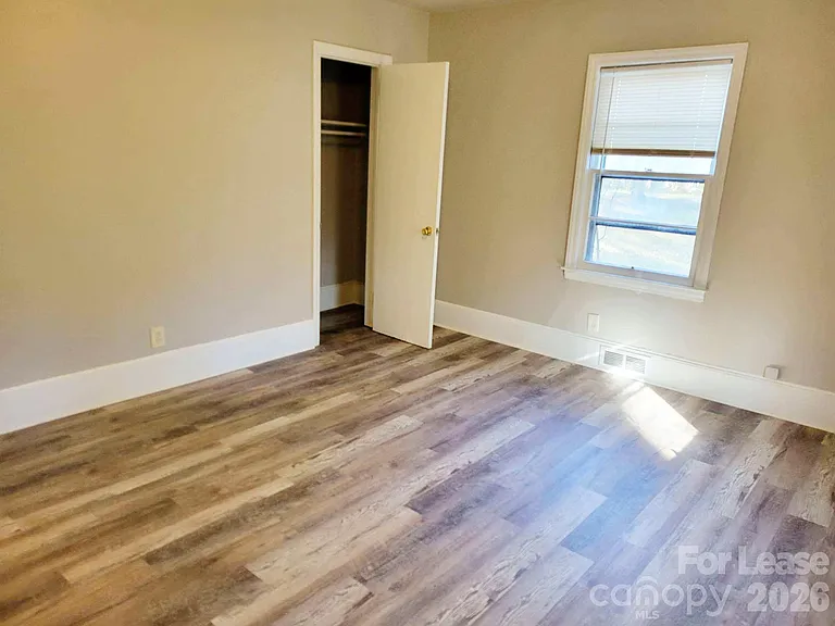 5405 Hilltop Cir — Photo 10