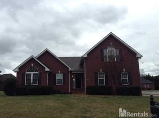 2904 Schoolside St, Murfreesboro, TN 37128