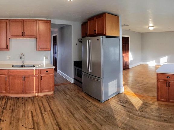 3rd image of 1851 N Pulaski STREET