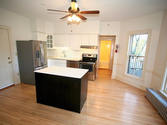 4th image of 728 Central Ave APT 201