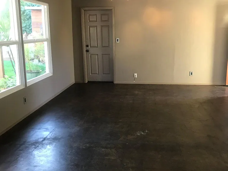 1230 Sespe Ave — Photo 4