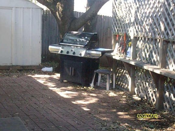 2nd image of 1840 Kings Canyon Cir