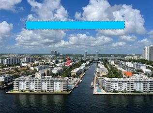3550 NE 169th St APT 303, North Miami Beach, FL 33160