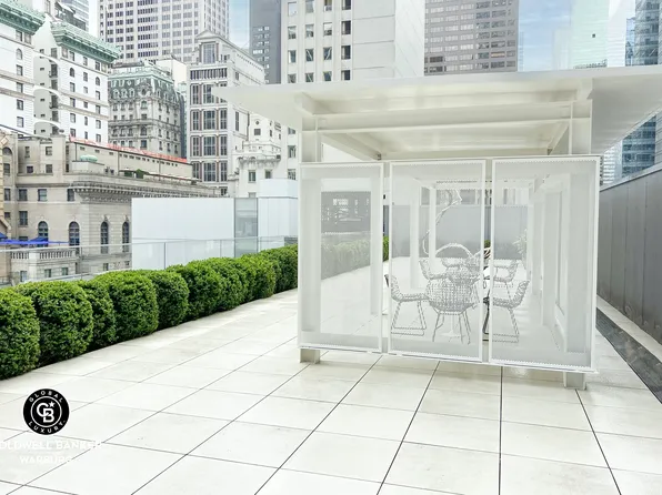 15 West 53rd Street image 14 of 16