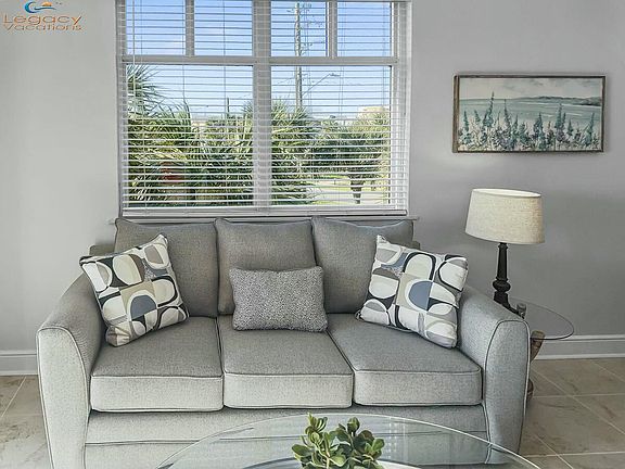 3rd image of 1150 Santa Rosa Blvd Unit 223