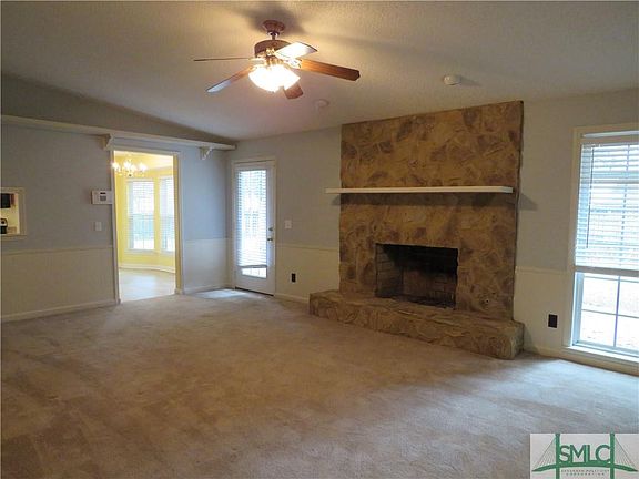 3rd image of 8512 Heatherwood Dr