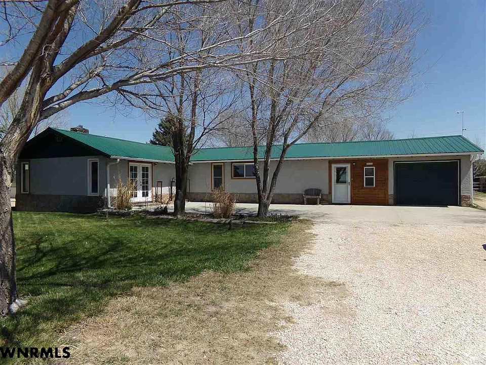 1st image of 40139 Willow Dr