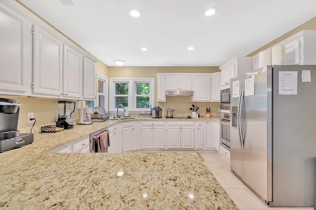 Stream Ridge Dr, Charlotte — Photo 4