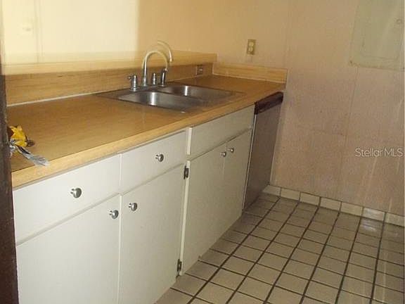 4th image of 946 Tennis Way #3186
