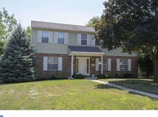 1025 Edwards Dr, Springfield, PA 19064