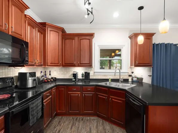 1105 Mantle Way, Murfreesboro, TN 37129