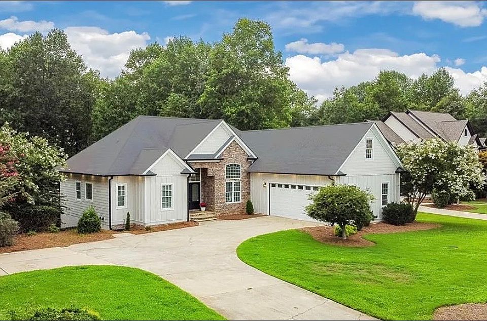 1st image of 3035 Ivey Rd