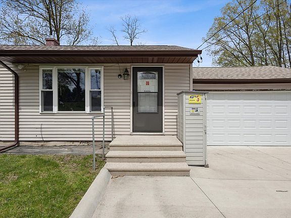 5th image of 849 Belton Ave