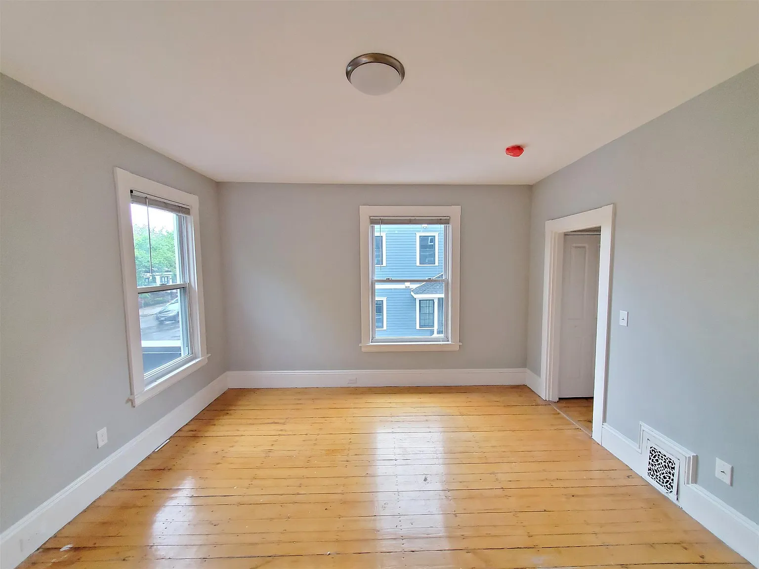 1 bed, $3,600 — Photo 2