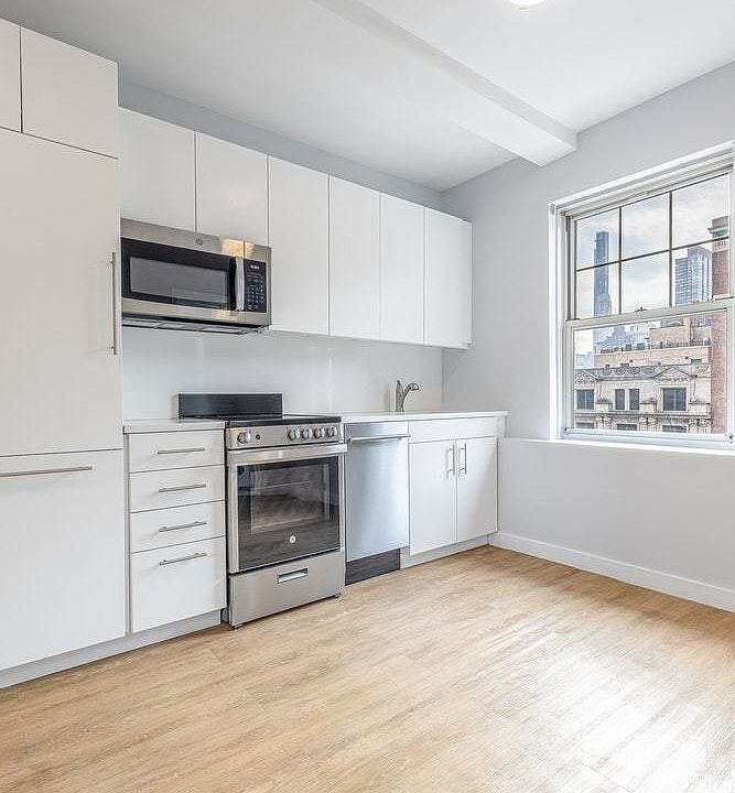 2nd image of 166 W 75th St APT 1208