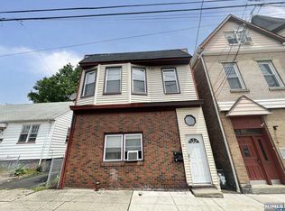 47 Halstead St, Kearny, NJ 07032