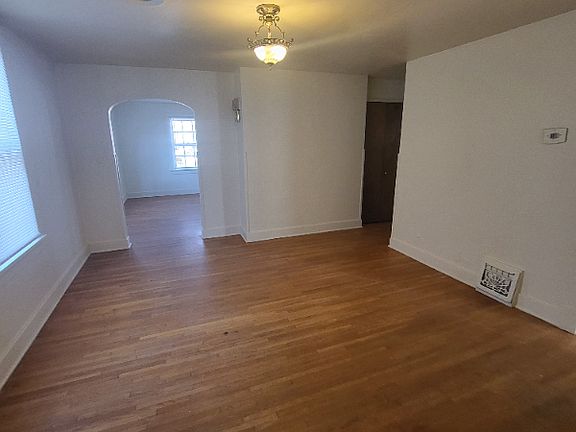 5th image of 1629 W 13th St N #Up
