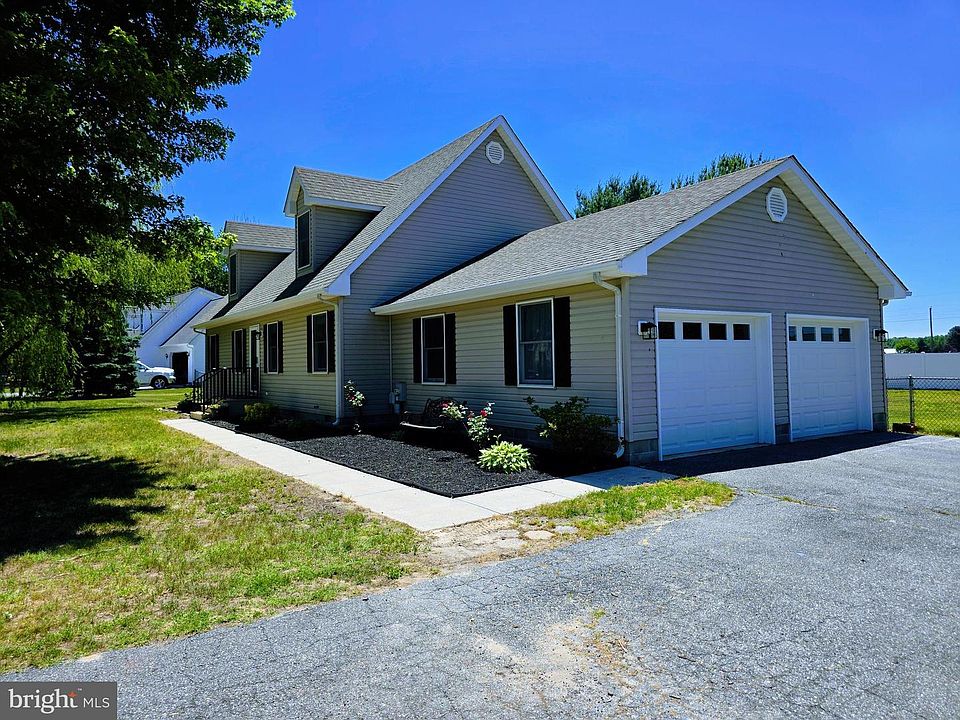 1st image of 34 John Andrews Dr