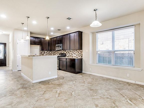 4th image of 11628 Yeadon Way
