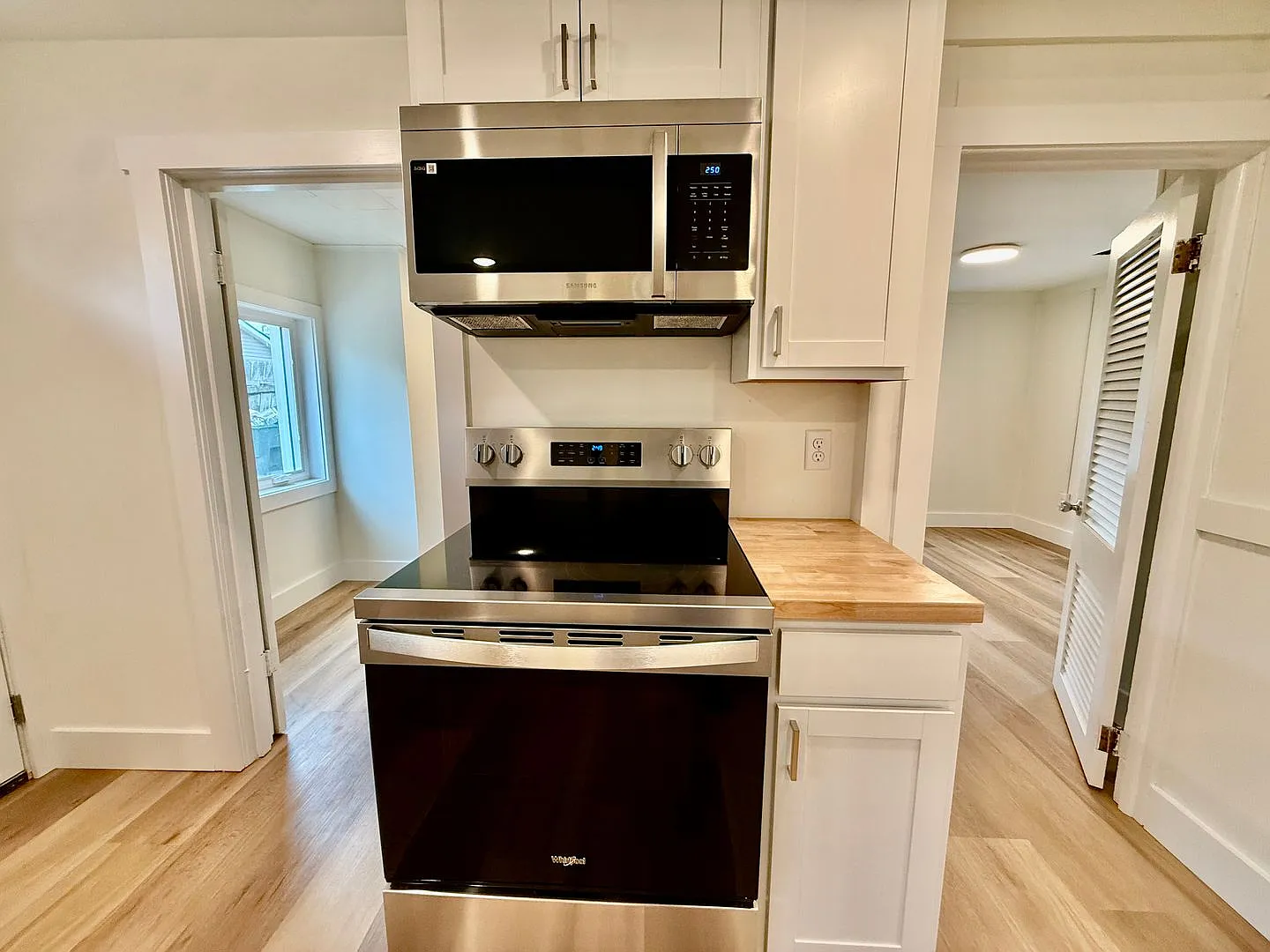 3 Bdrm Close to Campus! Monthly rent $1,500 — Photo 4