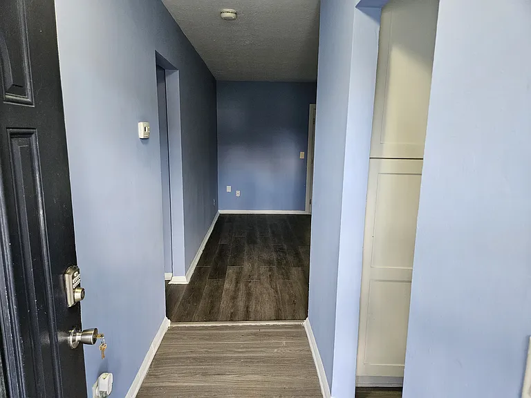 2230 Eudine Dr W — Photo 3
