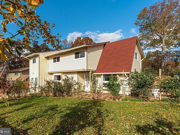 5th image of 2512 Linwood Ln