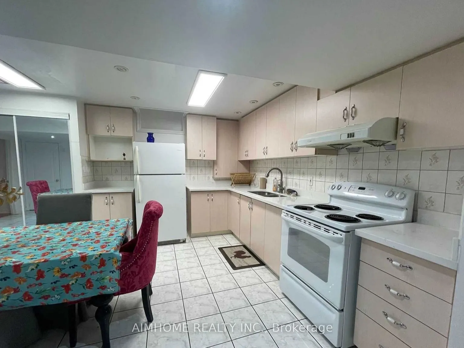 2 bed, $1,500 — Photo 4