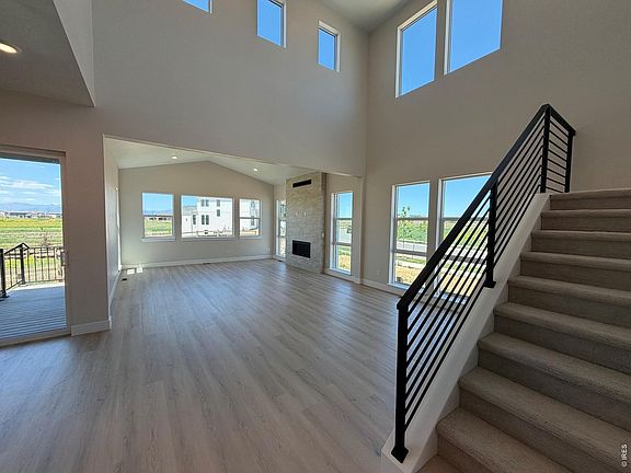 4th image of 1365 Weller Ct