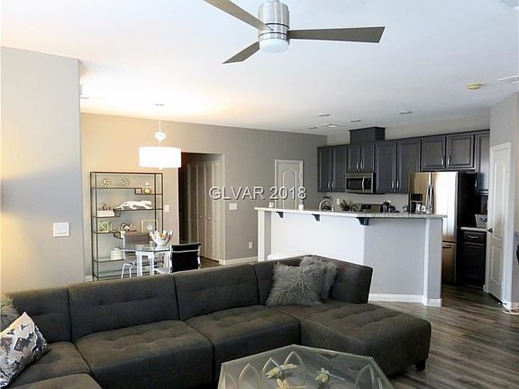 2nd image of 40 Hudson Canyon St Unit 3