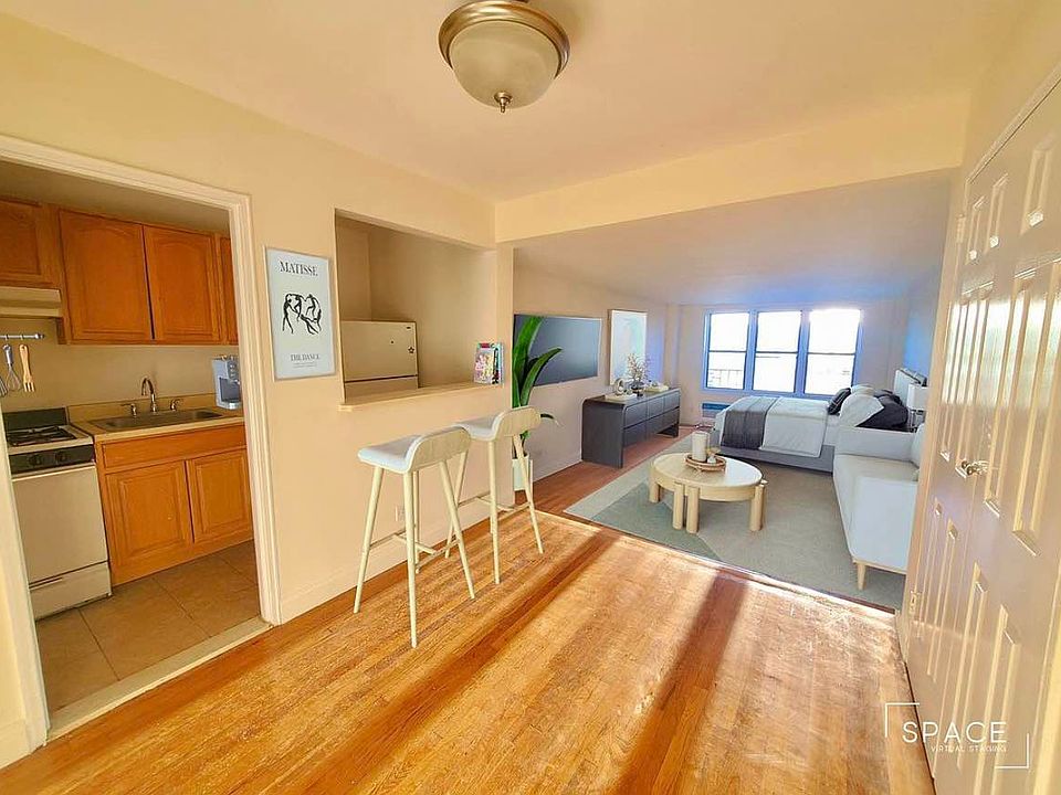 1st image of 315 Ocean Pkwy #5V
