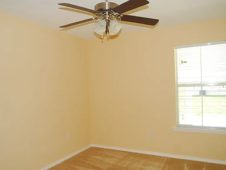 232 Lantana Blvd — Photo 9