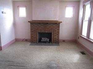 Living room - lower