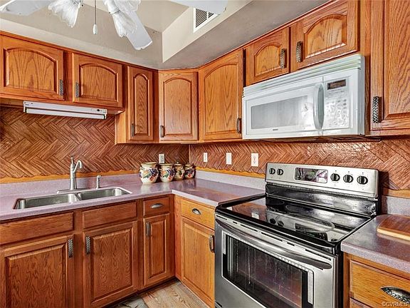 5th image of 5600 Colwyck Dr