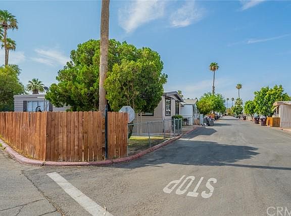 4th image of 81600 Fred Waring Dr Space 234