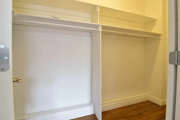 Rented by (Legacy) NY Quality Living Uptown | media 7