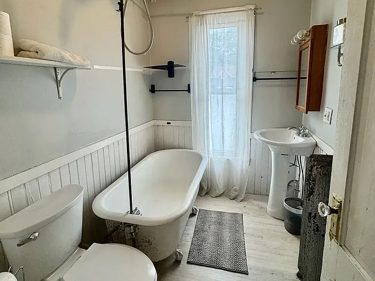 24 Marshall St #1 — Photo 11