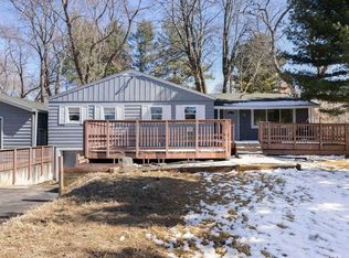 5946 Colleen Ave, Rockford, IL 61109