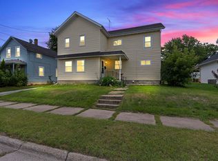 134 W Factory St, Seymour, WI 54165