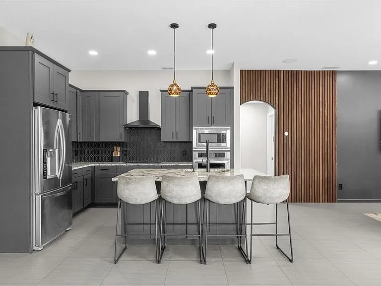 10175 Cove Lake Dr — Photo 7