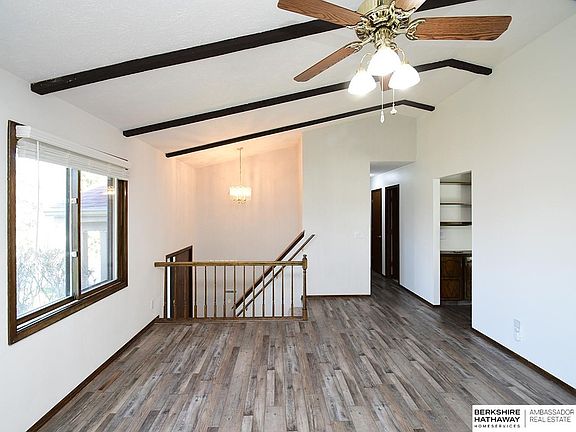 5th image of 6211 S 109th Avenue Cir