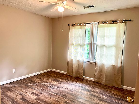 4th image of 2889 Mount McKinley Way